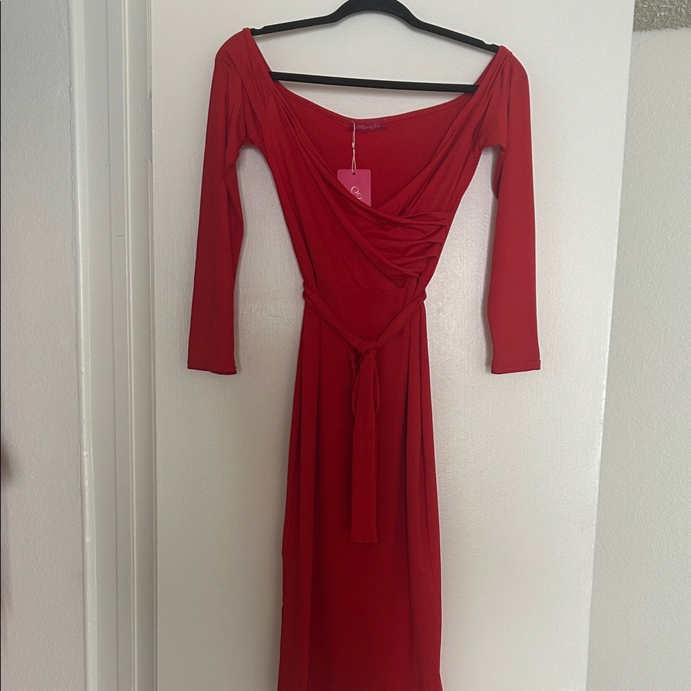 Elegant Red Off-Shoulder Dress